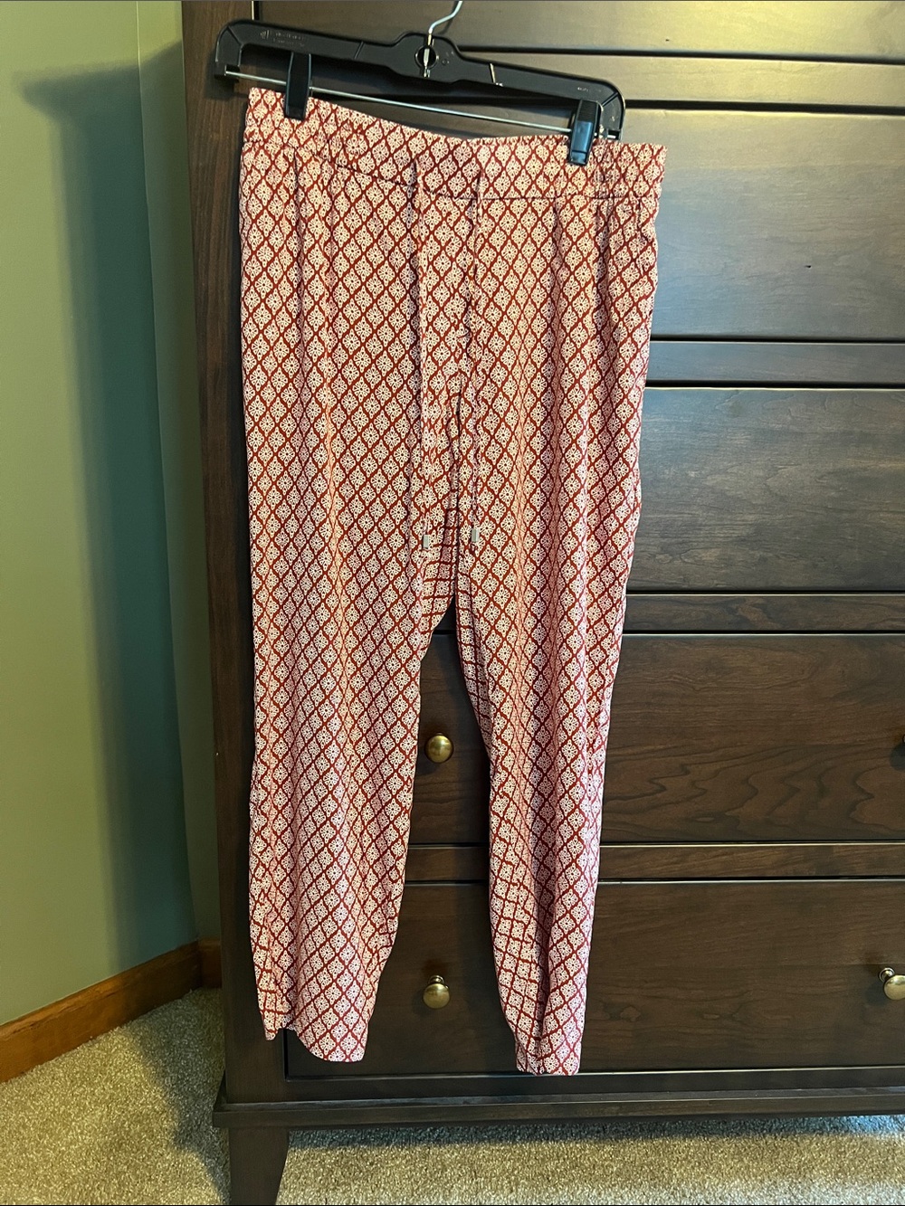 Old Navy Red Geometric-Print Pants